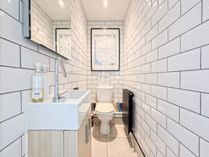 Photo 25- click for photo gallery